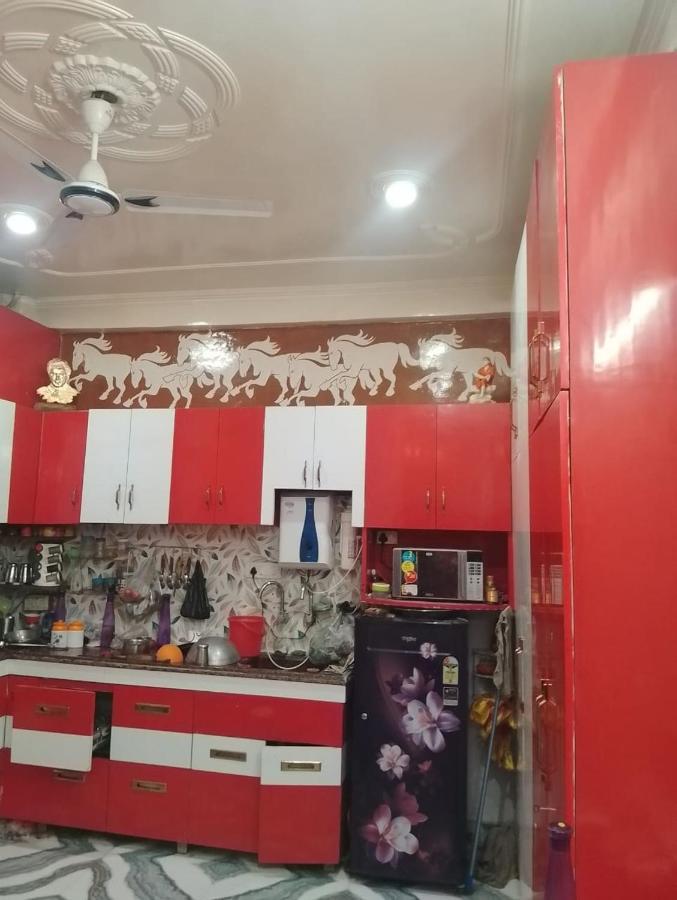 Aparna Niwas Home Stay Family Friendly Varanasi Exterior foto