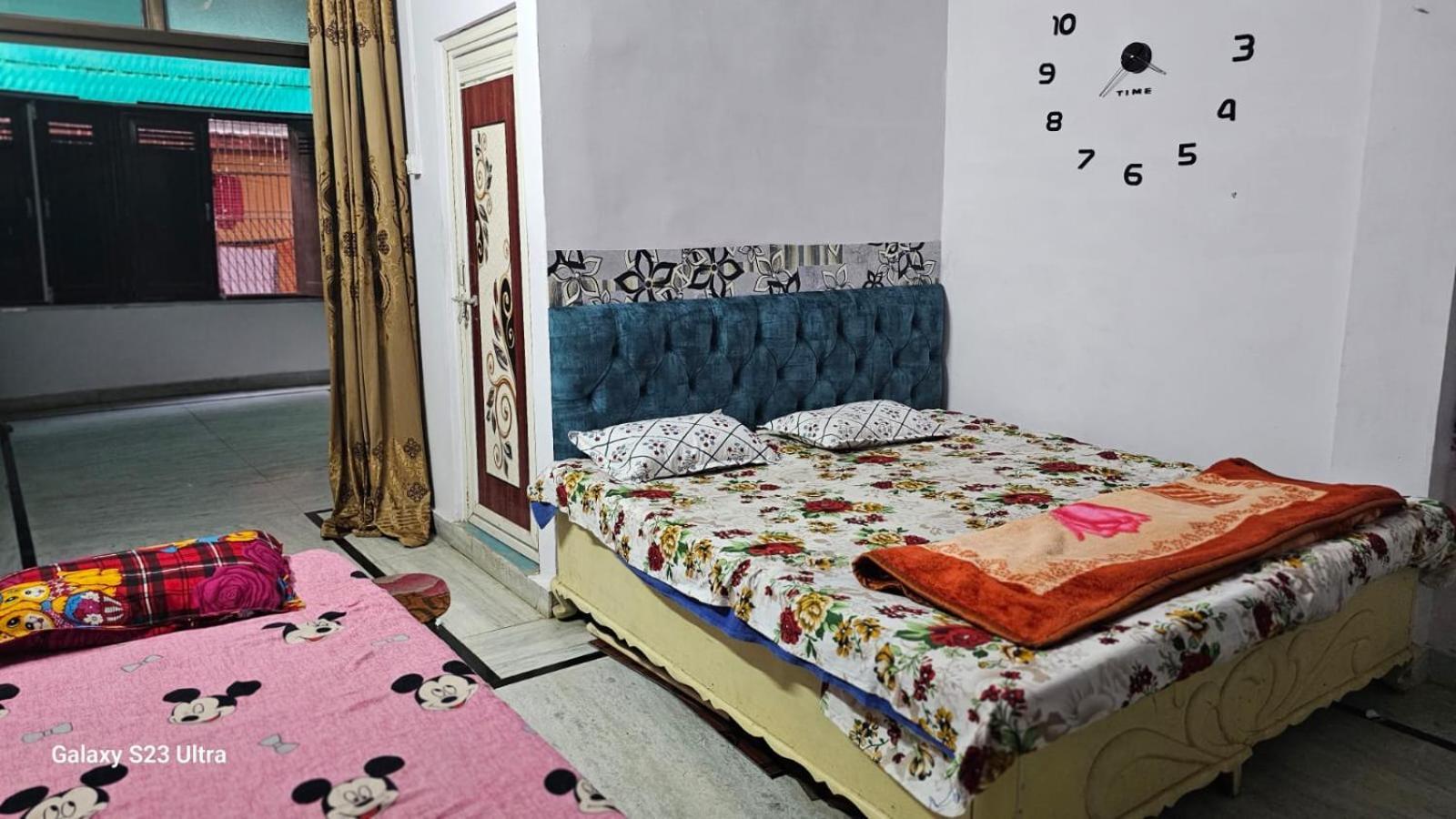 Aparna Niwas Home Stay Family Friendly Varanasi Exterior foto